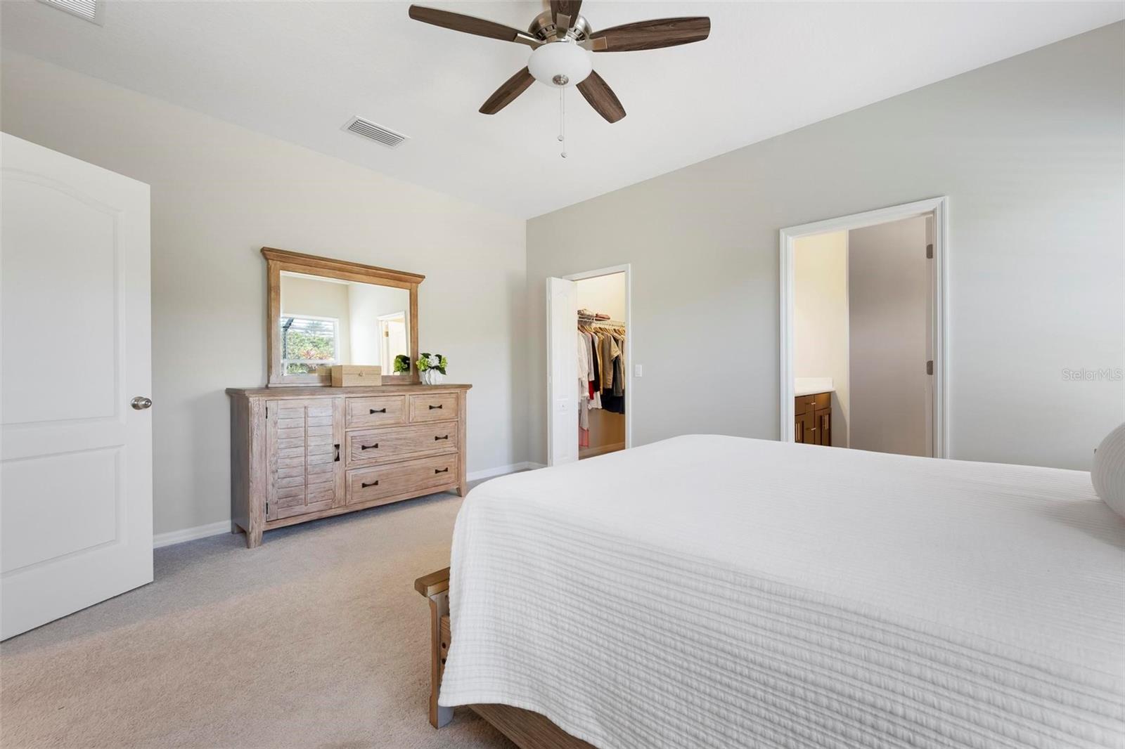 Image 22 of 53 For 6512 Palm Leaf Court