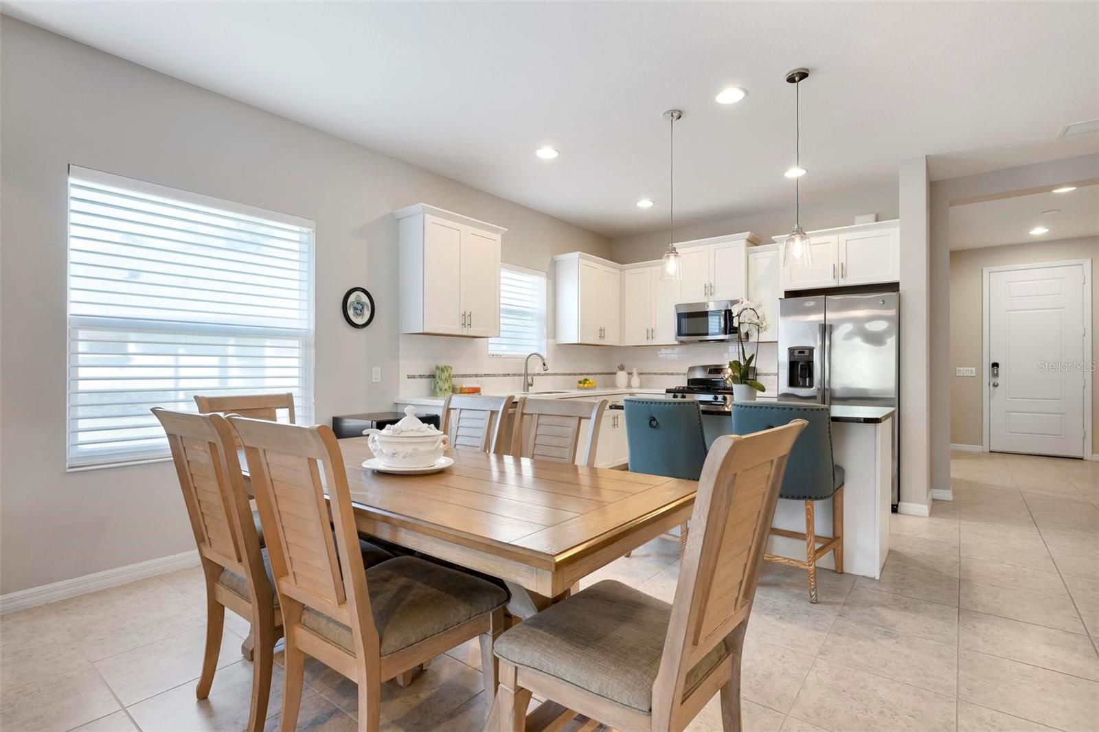 Image 9 of 53 For 6512 Palm Leaf Court