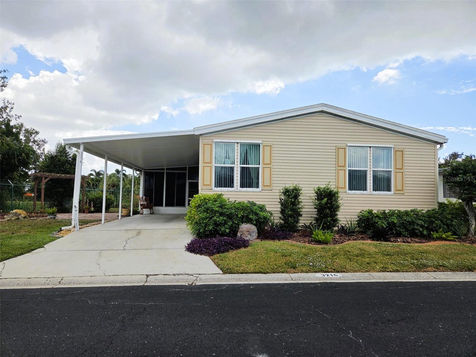 Details for 3216 Oakwood Boulevard S, SARASOTA, FL 34237