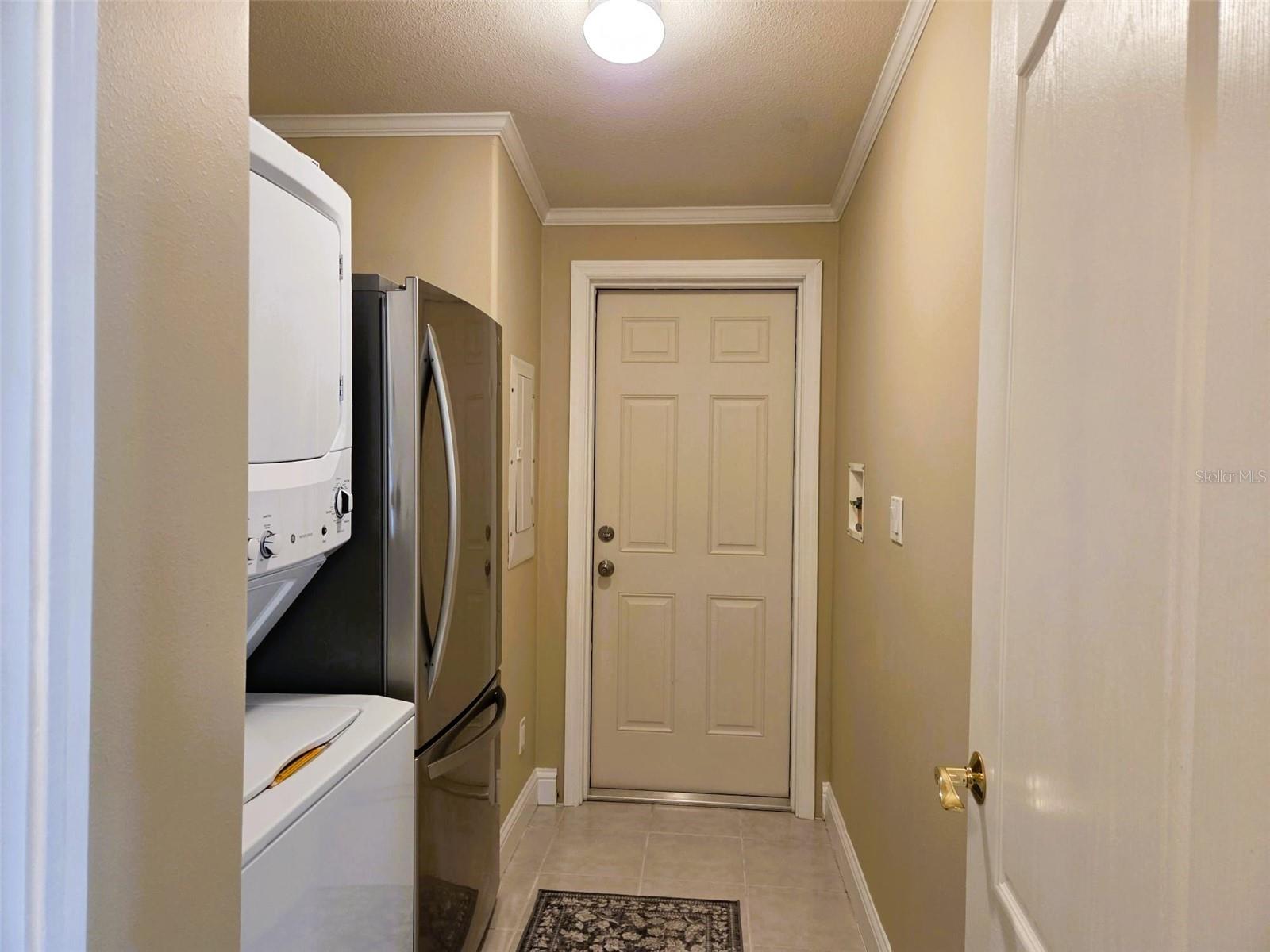 Image 25 of 52 For 3216 Oakwood Boulevard S