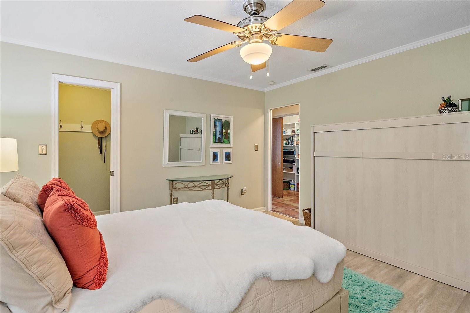 Image 17 of 46 For 2210 8th Avenue W