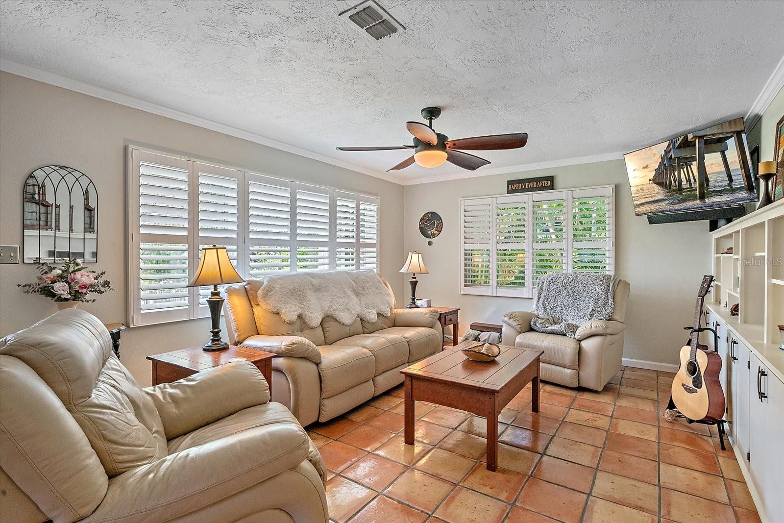 Image 2 of 46 For 2210 8th Avenue W