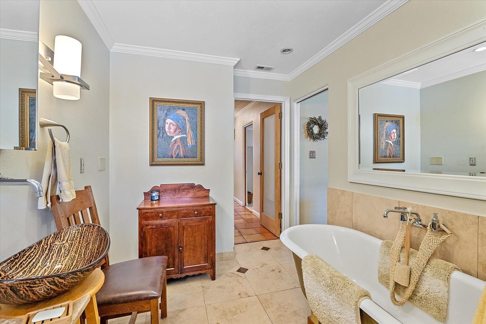 Image 23 of 46 For 2210 8th Avenue W