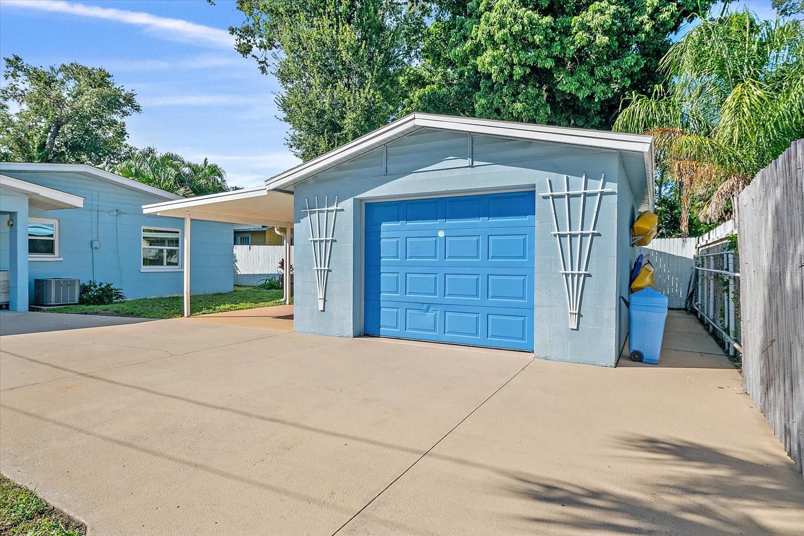 Image 29 of 46 For 2210 8th Avenue W