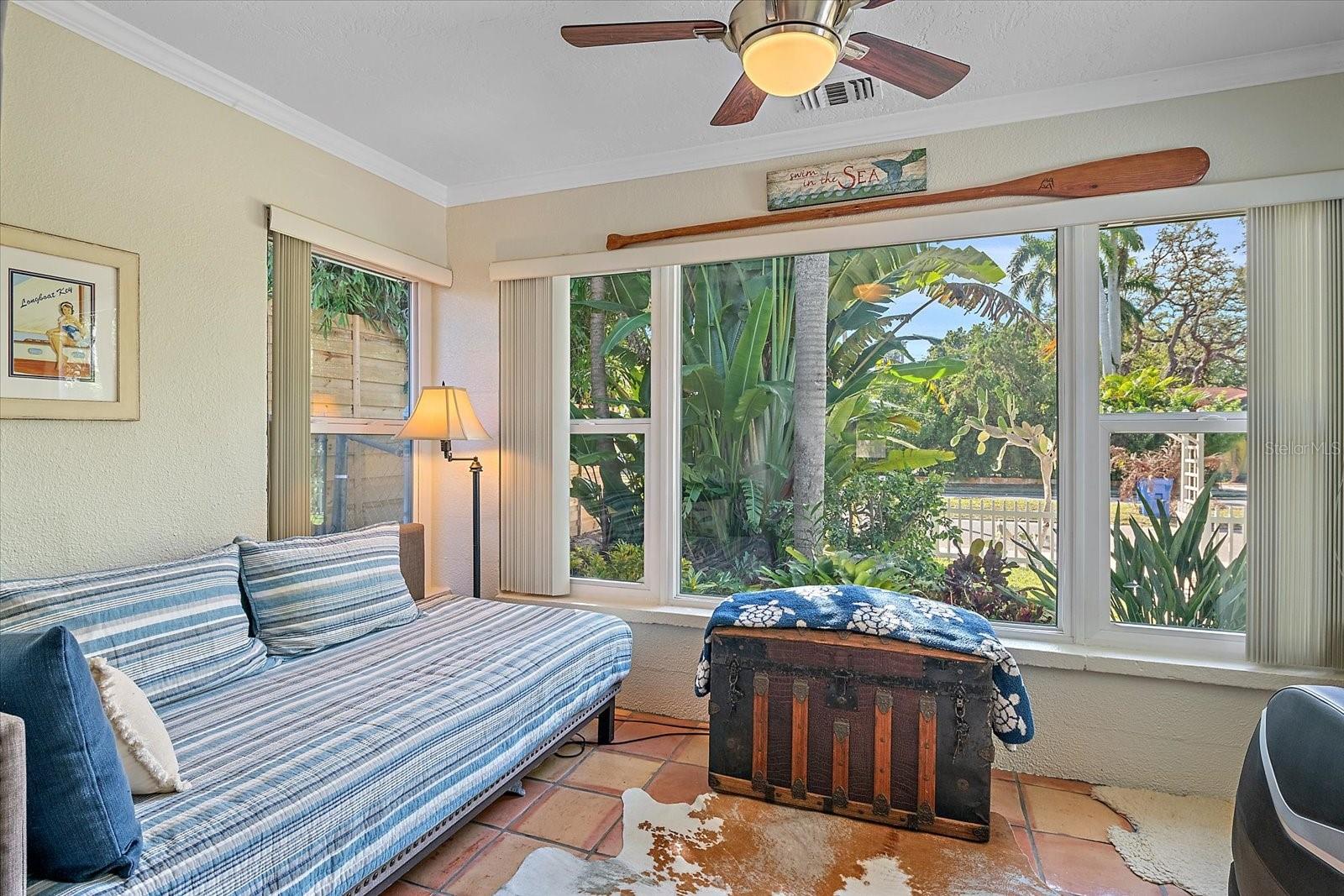 Image 32 of 46 For 2210 8th Avenue W