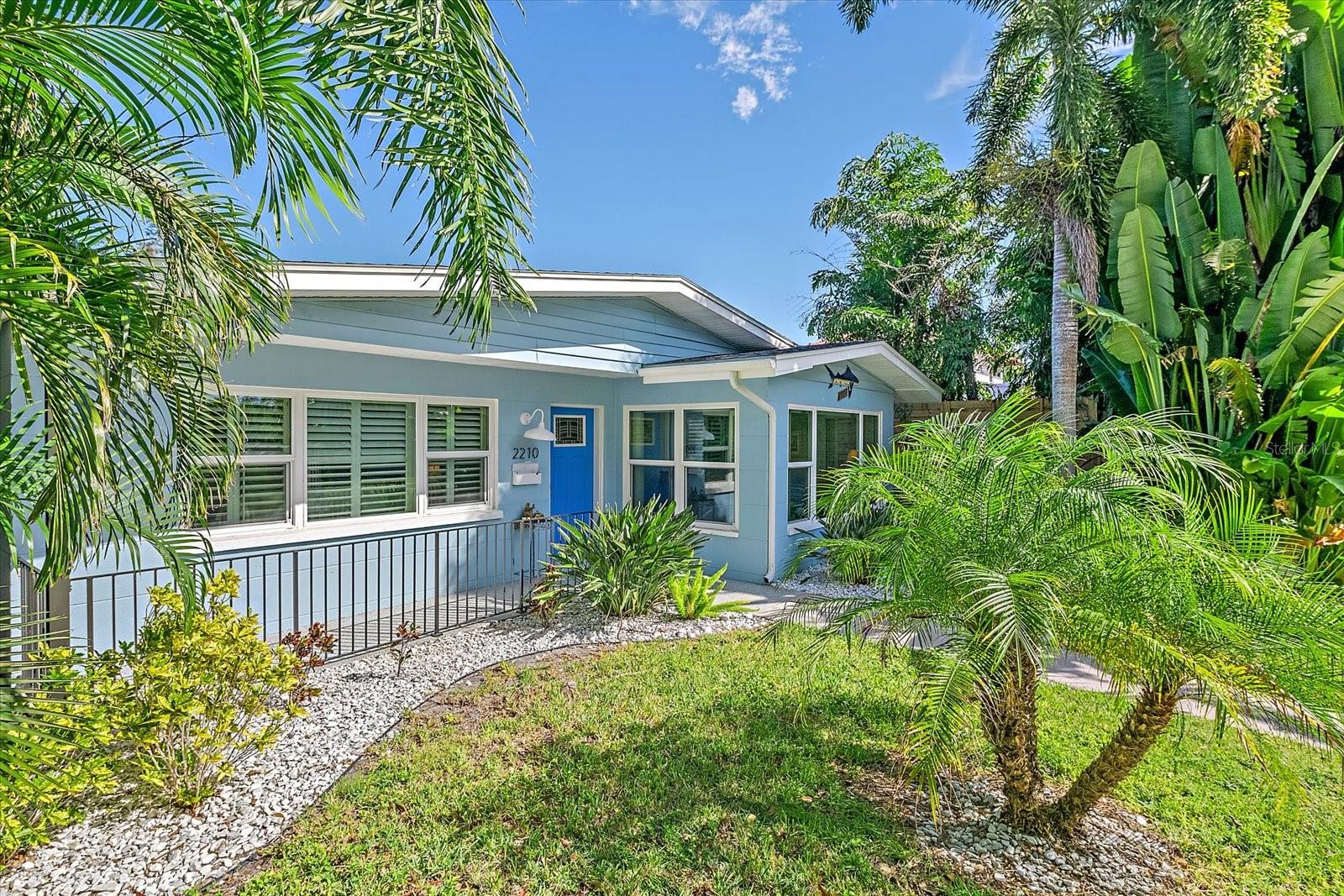 Image 37 of 46 For 2210 8th Avenue W