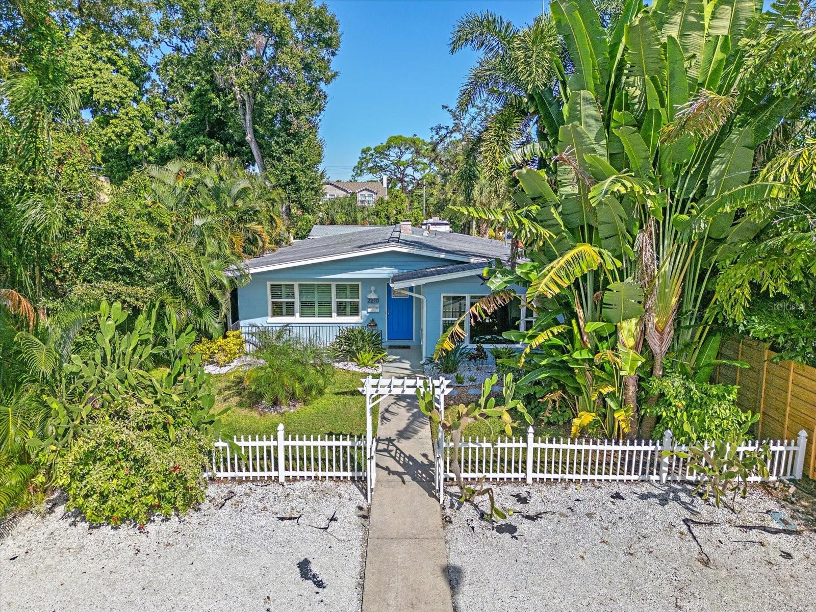 Image 39 of 46 For 2210 8th Avenue W