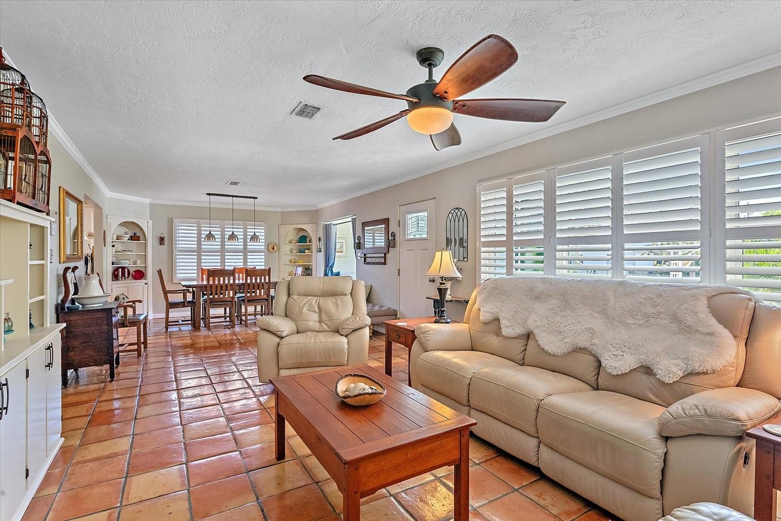 Image 4 of 46 For 2210 8th Avenue W