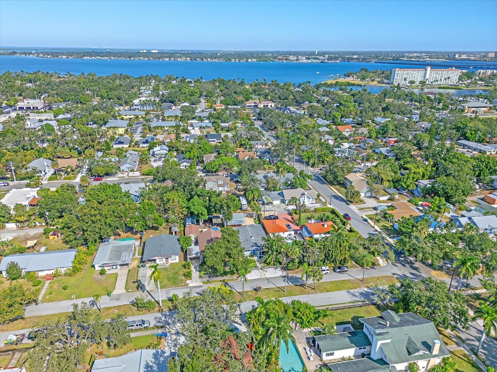 Image 43 of 46 For 2210 8th Avenue W