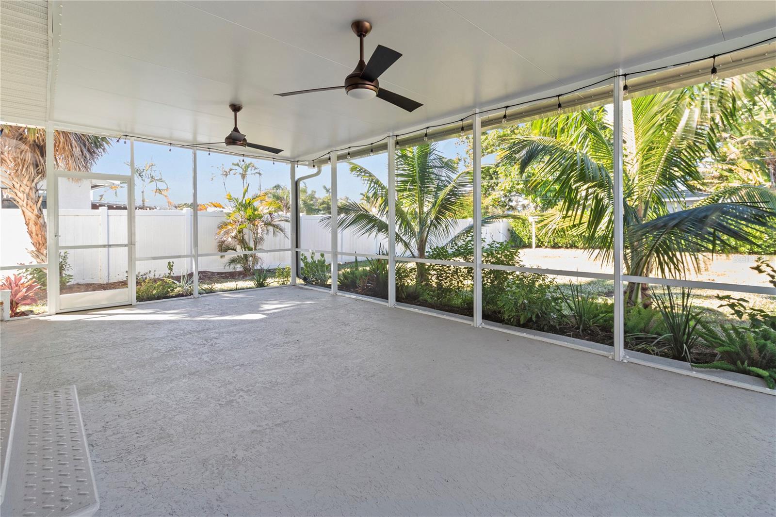 Image 10 of 59 For 716 Fontana Lane