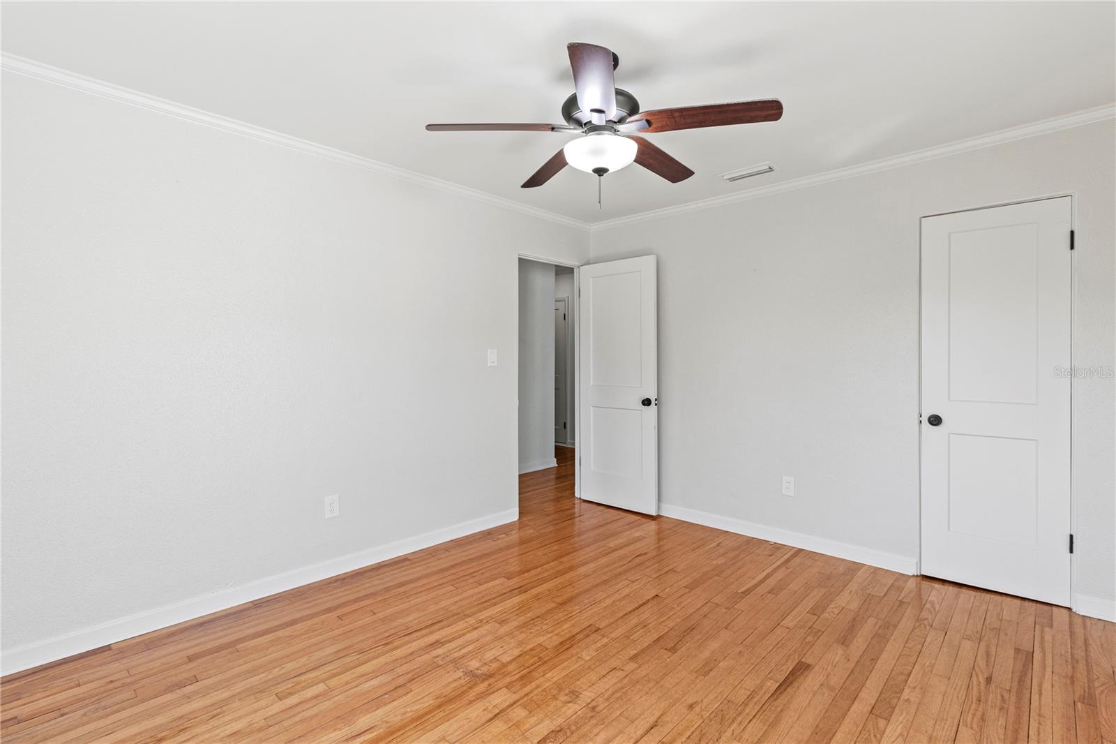 Image 28 of 59 For 716 Fontana Lane