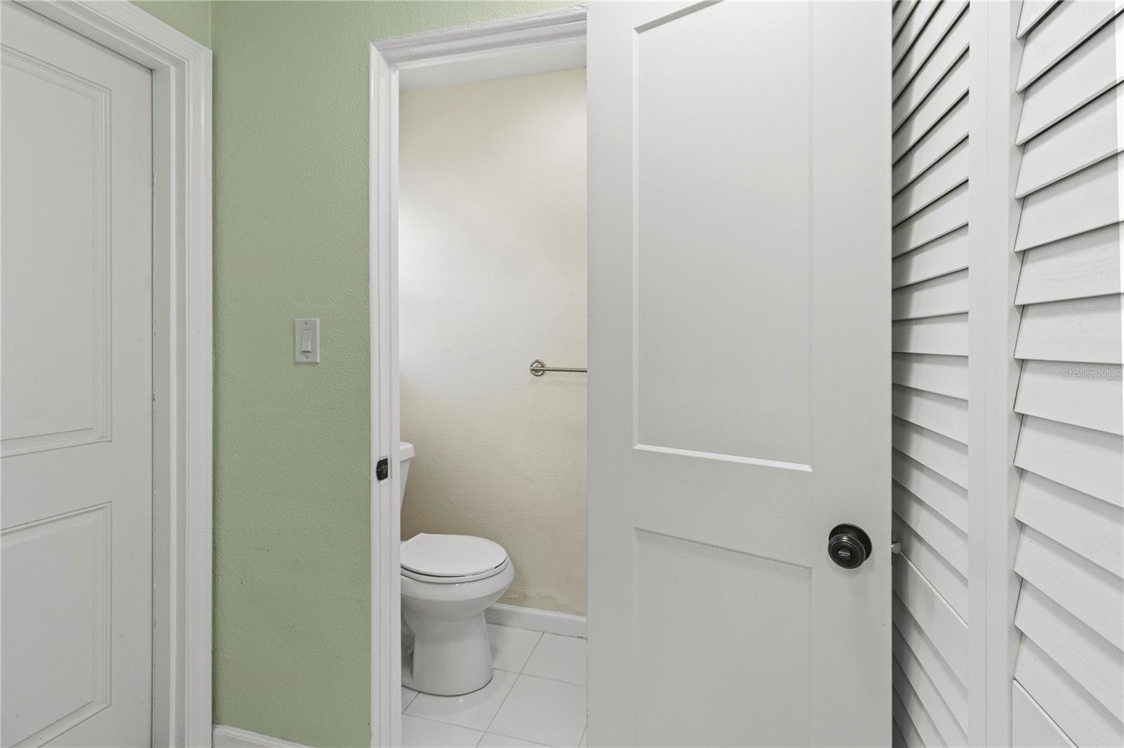 Image 34 of 59 For 716 Fontana Lane