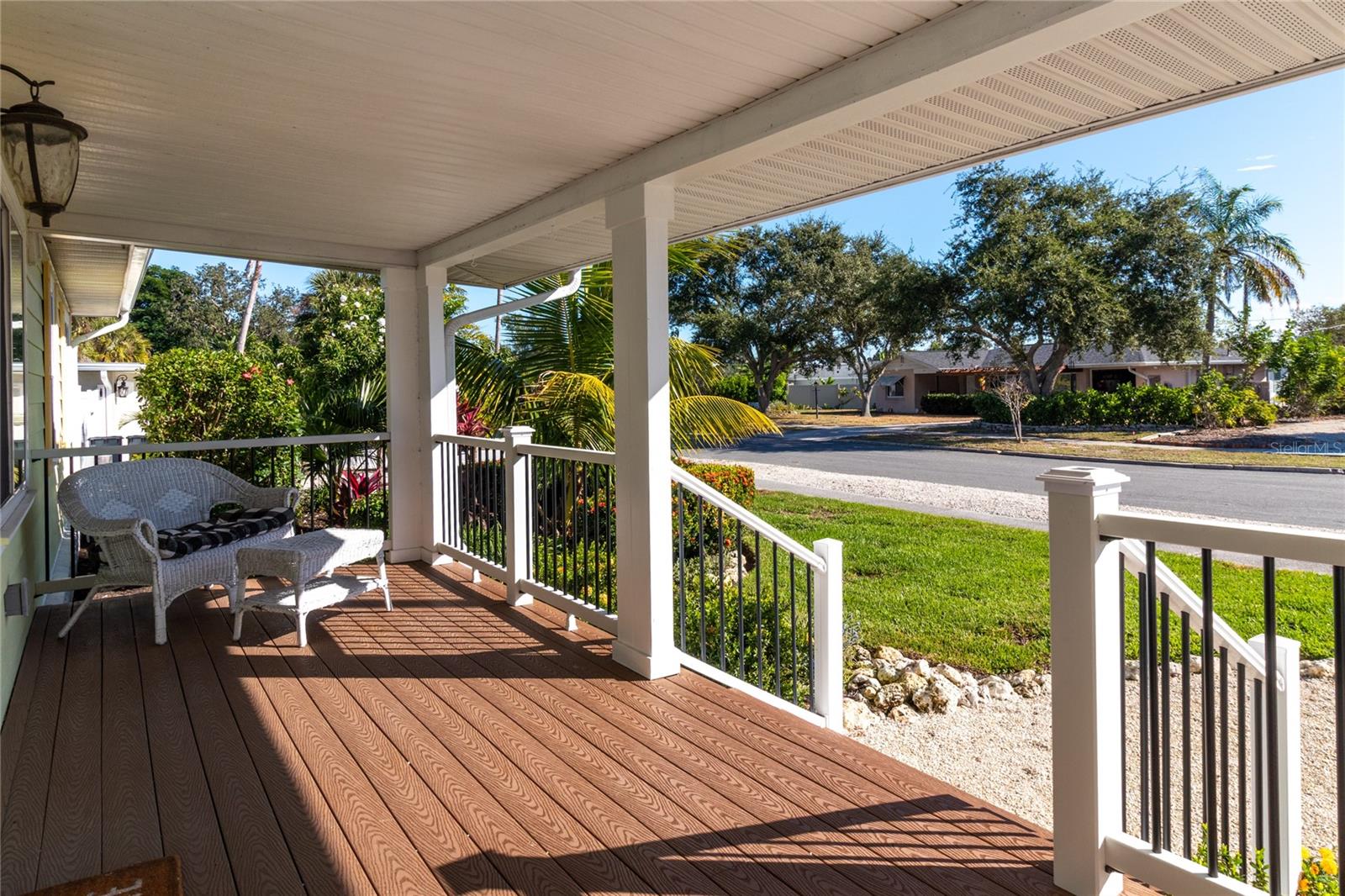 Image 45 of 59 For 716 Fontana Lane