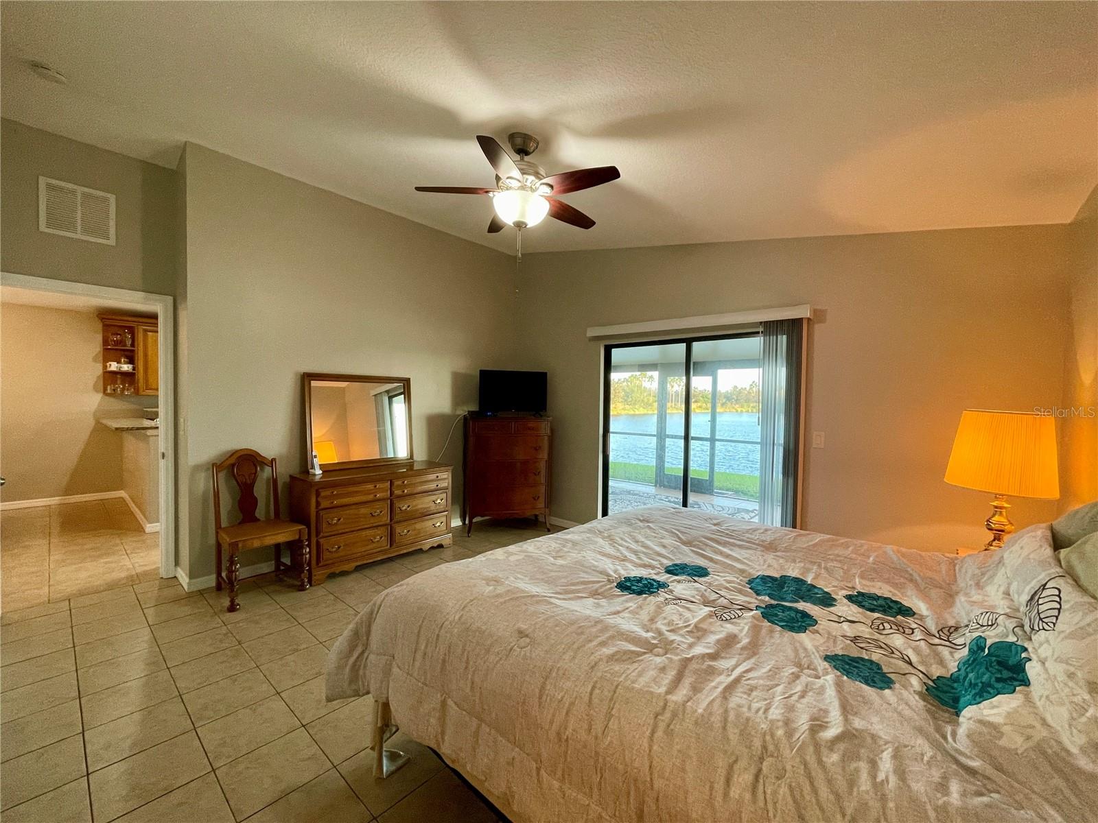 Image 9 of 22 For 4819 San Ortebello Drive