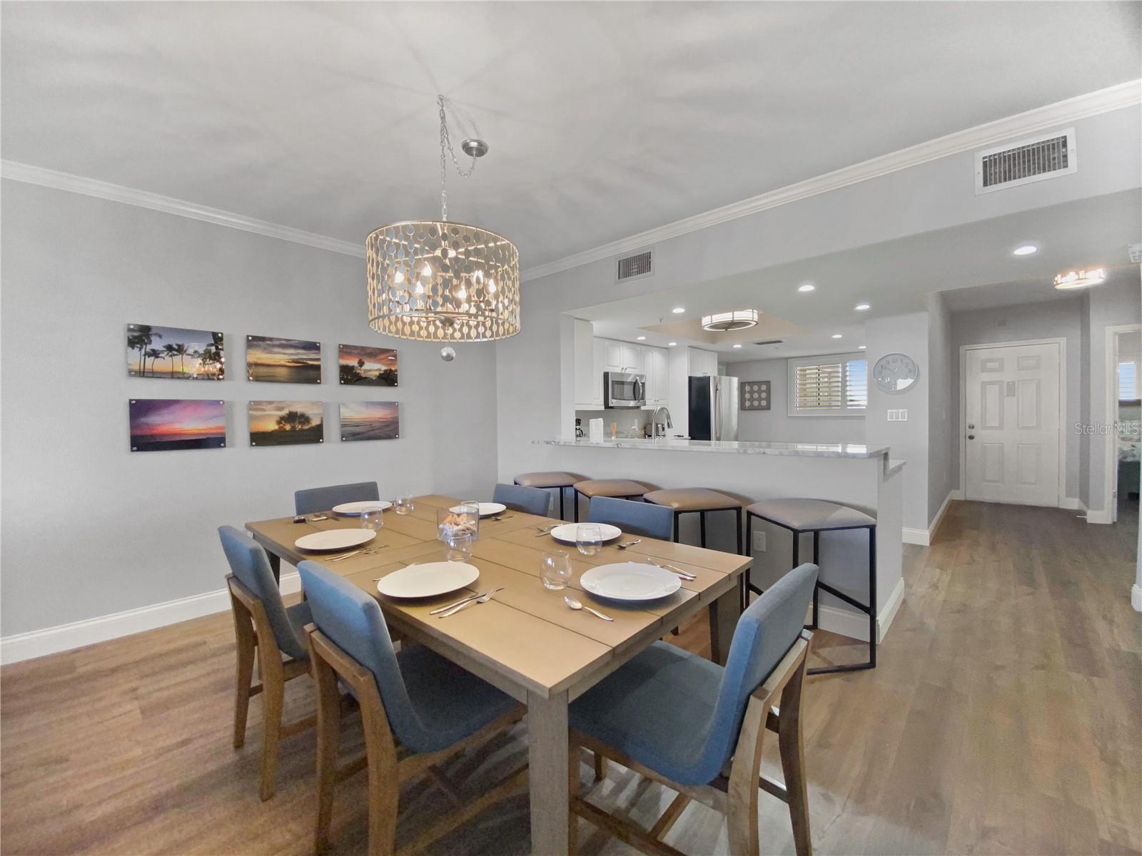 Image 19 of 31 For 1445 Gulf Of Mexico Drive 305