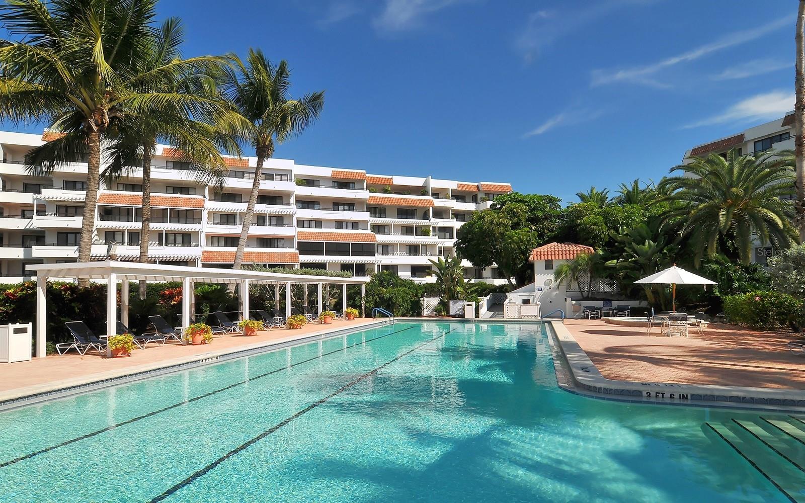 Image 29 of 31 For 1445 Gulf Of Mexico Drive 305