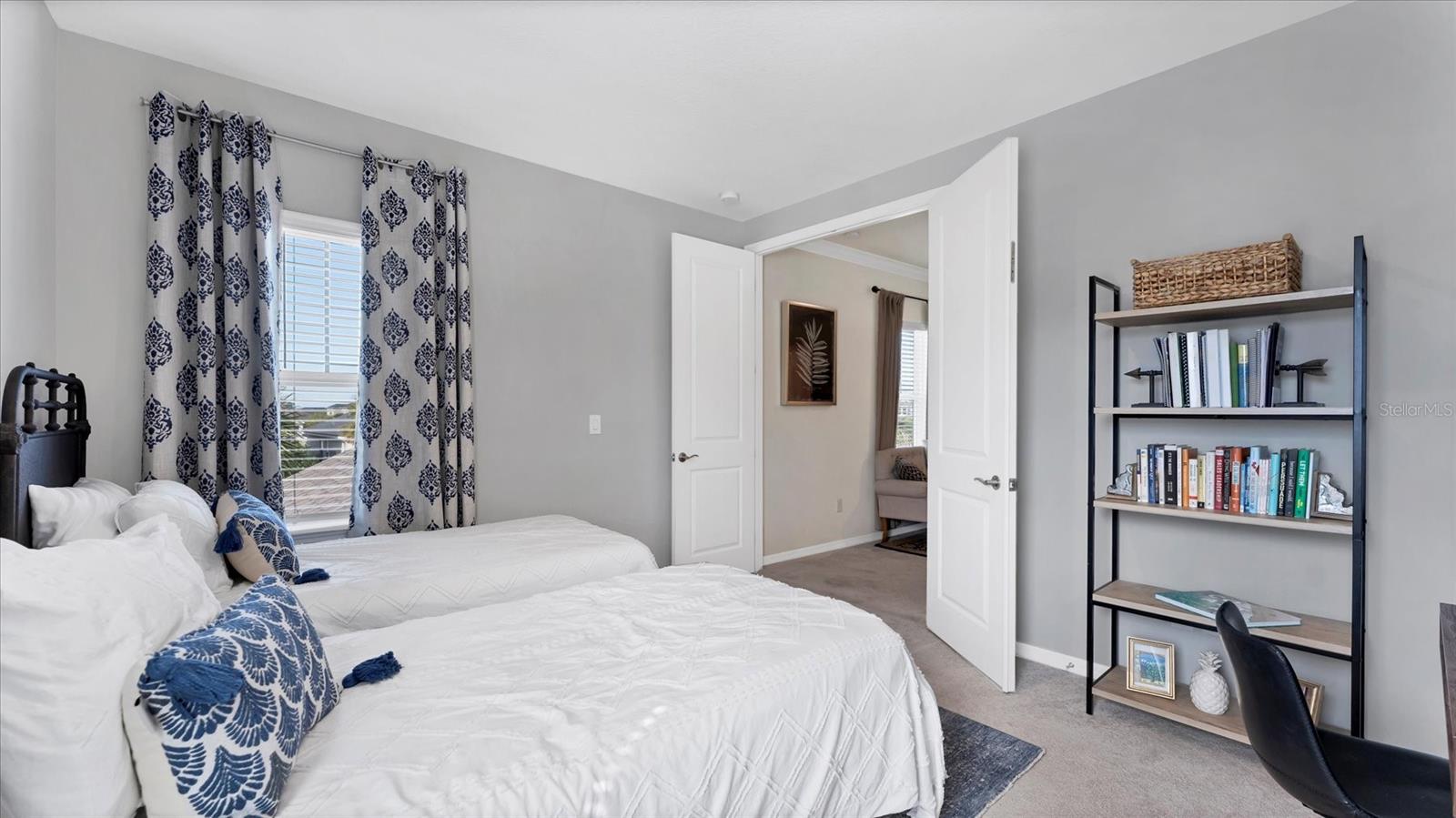 Image 24 of 52 For 5935 Maidenstone Way