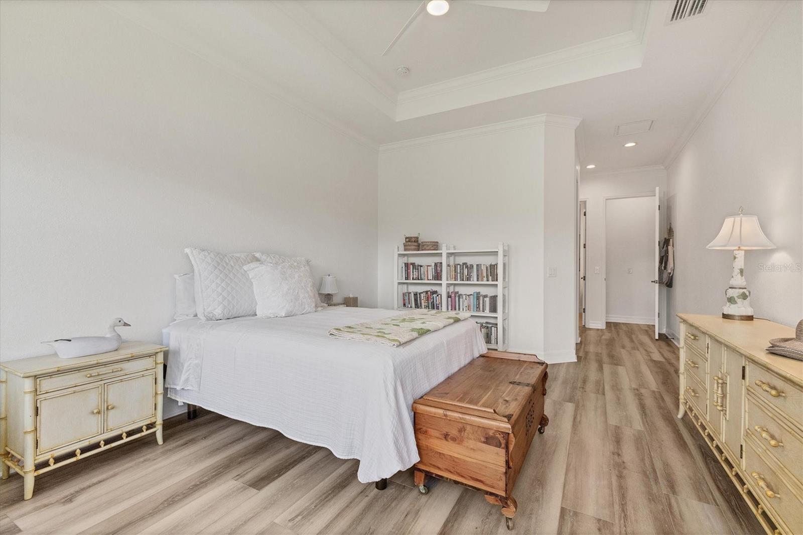 Image 15 of 37 For 8284 Barton Farms Boulevard