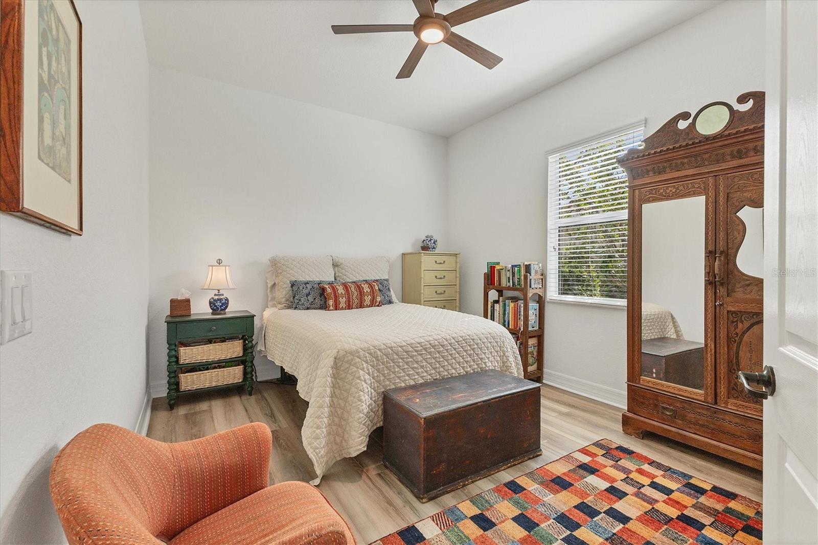 Image 19 of 37 For 8284 Barton Farms Boulevard