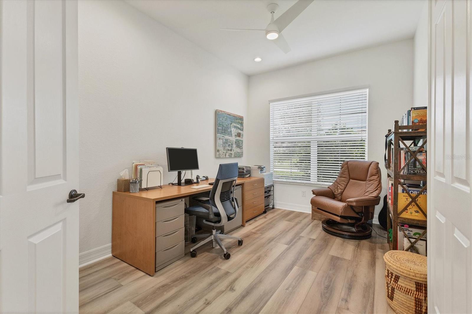 Image 24 of 37 For 8284 Barton Farms Boulevard