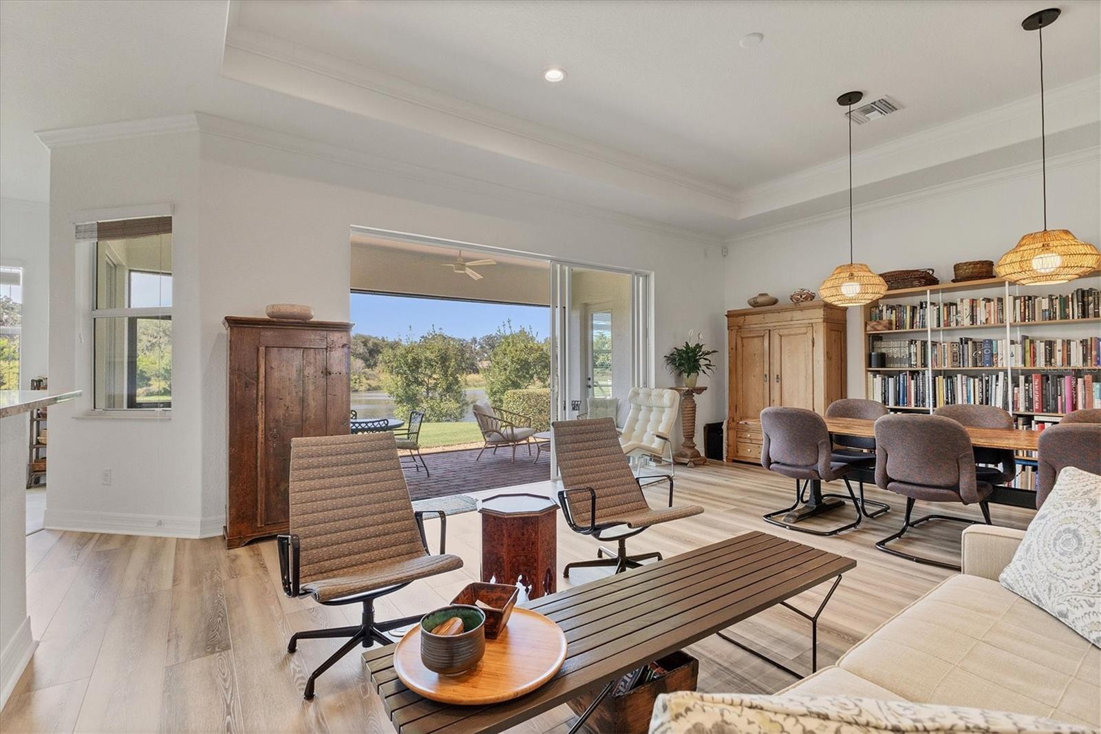 Image 5 of 37 For 8284 Barton Farms Boulevard