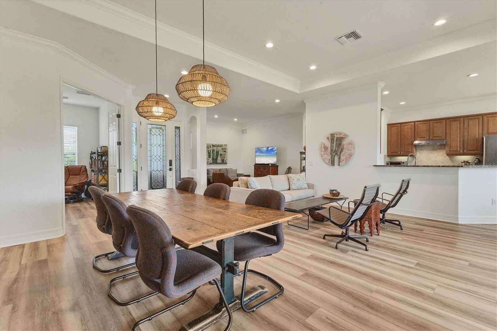 Image 7 of 37 For 8284 Barton Farms Boulevard