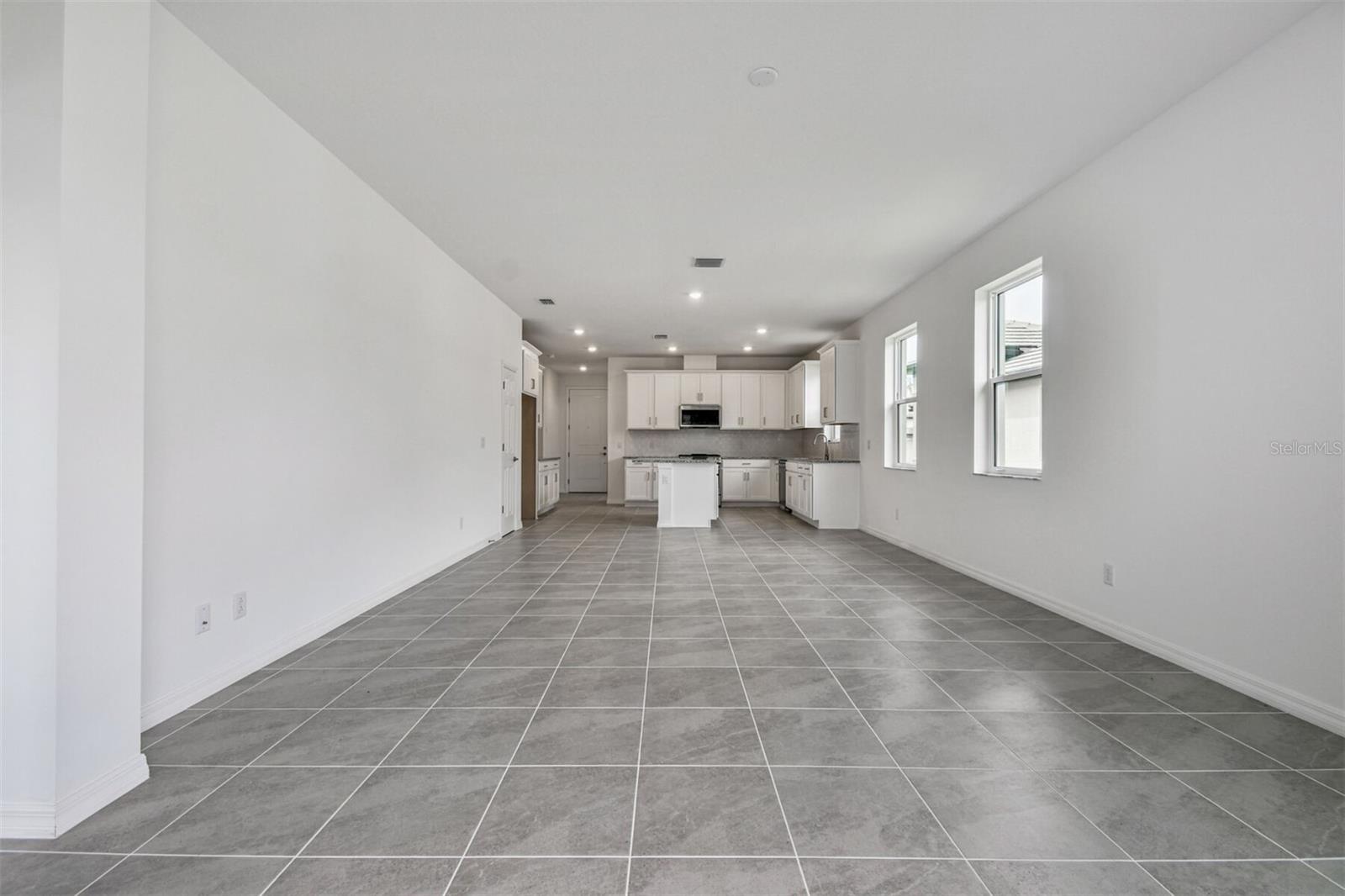 Image 13 of 38 For 18076 Cherished Loop