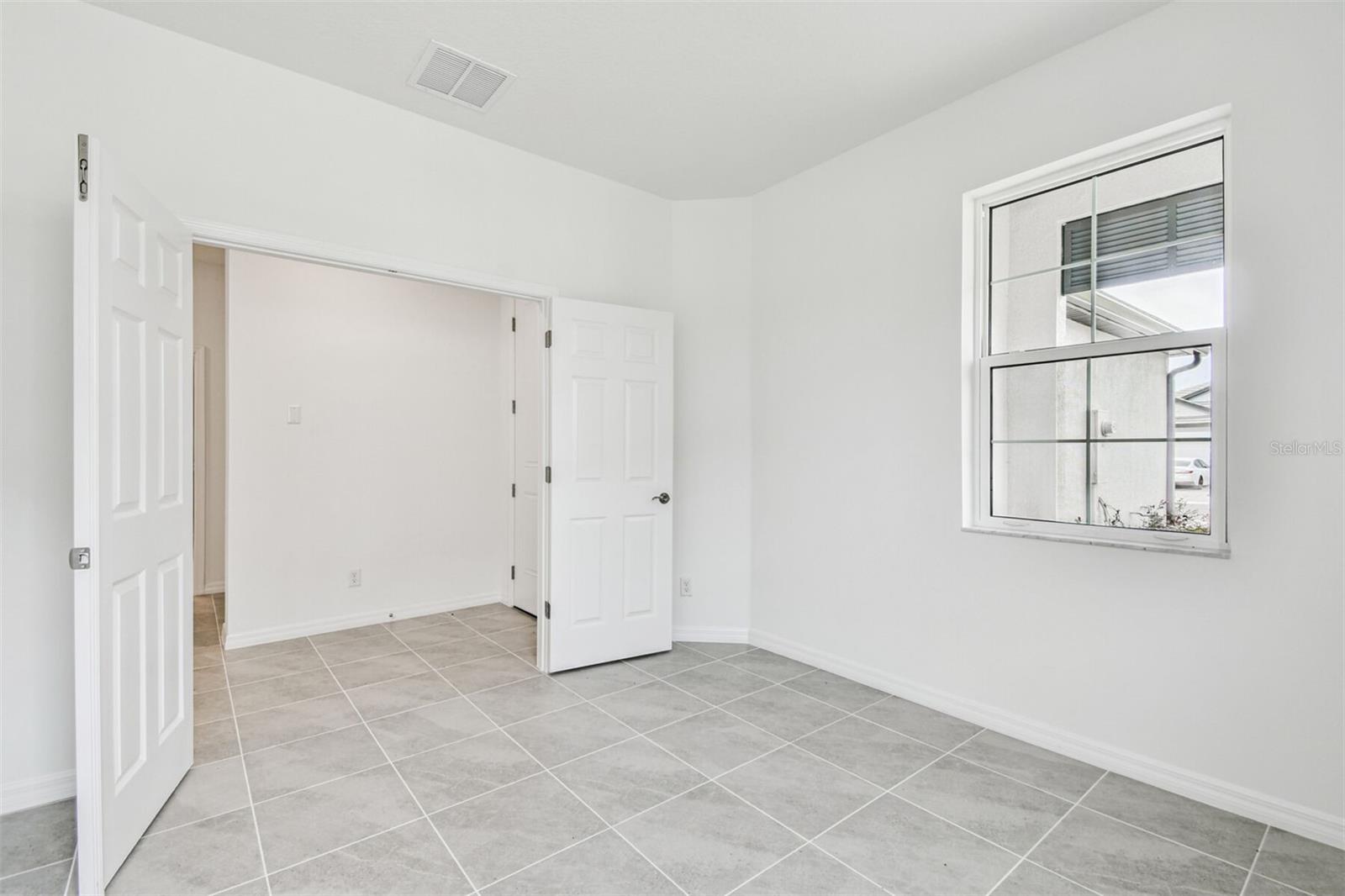 Image 21 of 38 For 18076 Cherished Loop