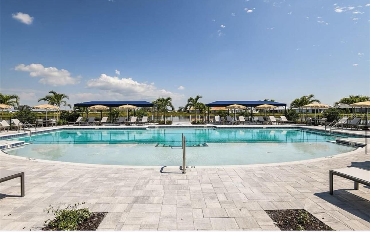 Image 29 of 38 For 18076 Cherished Loop