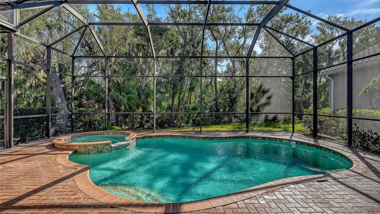 Image 26 of 38 For 7649 Portstewart Drive