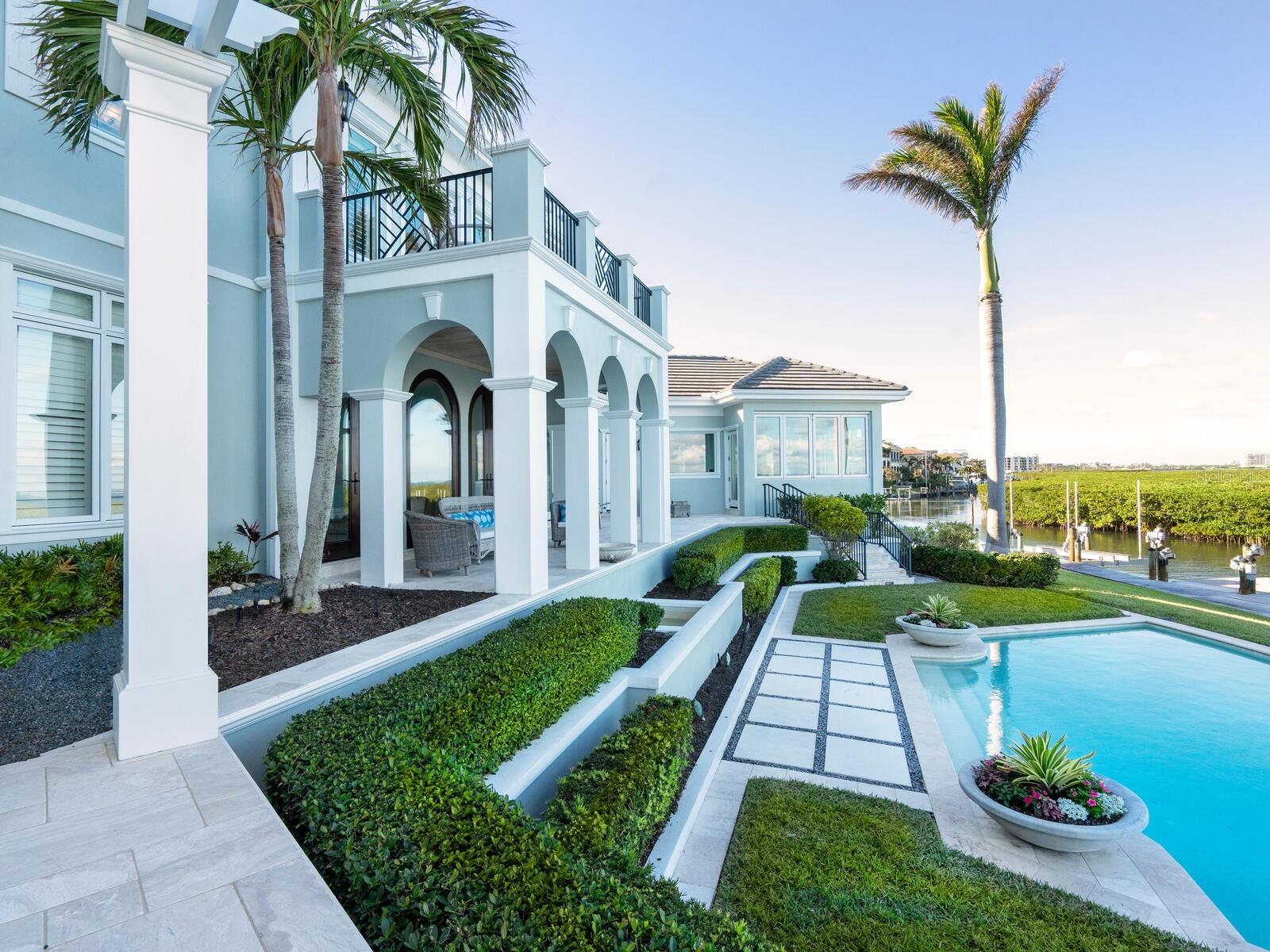 Image 58 of 87 For 560 Harbor Point Road