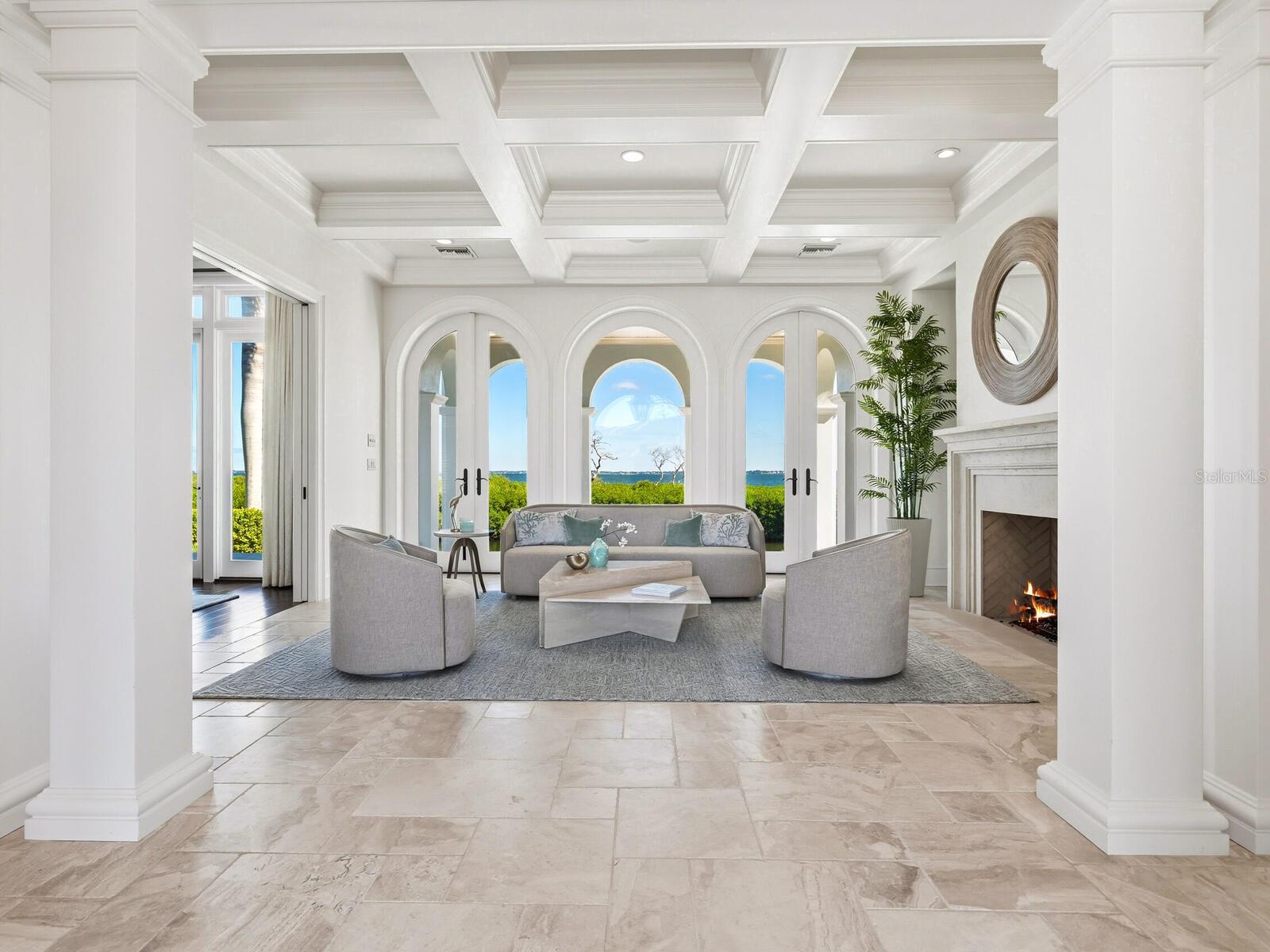 Image 7 of 87 For 560 Harbor Point Road