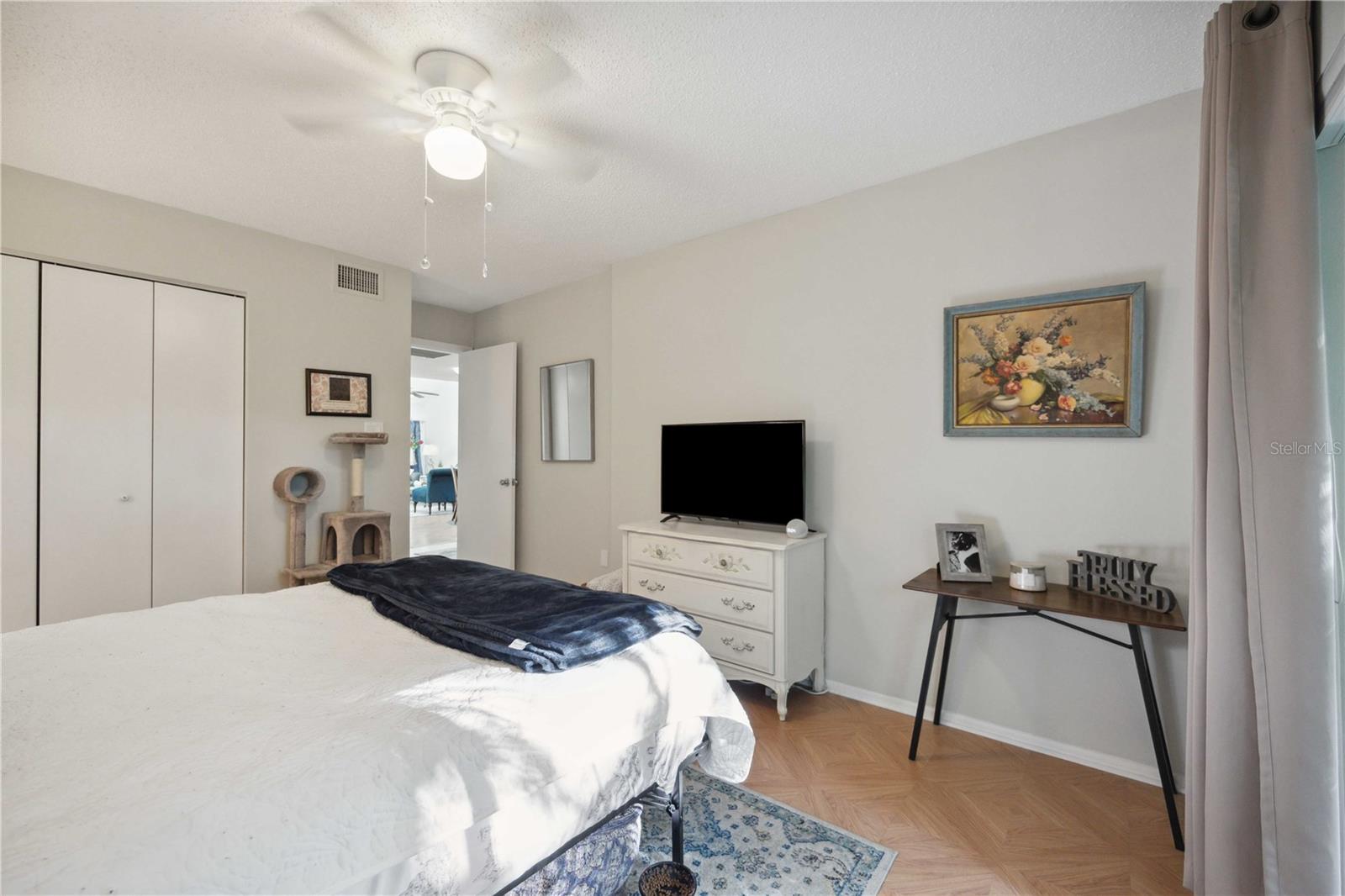 Image 28 of 53 For 2584 Arboretum Circle 20