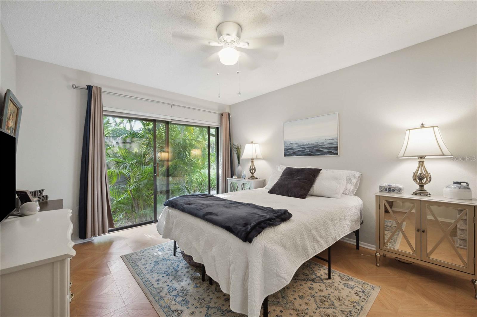 Image 33 of 53 For 2584 Arboretum Circle 20