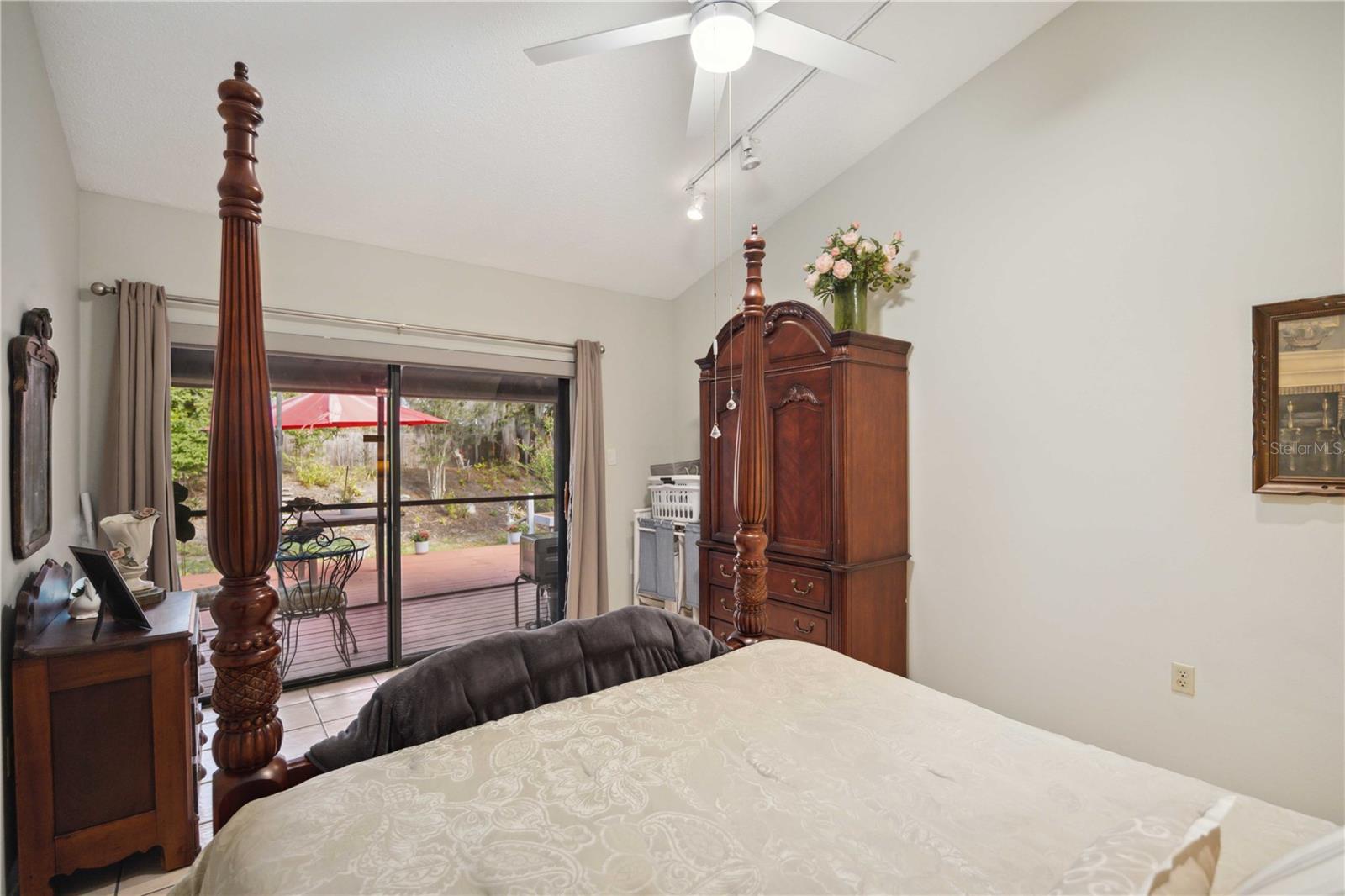 Image 43 of 53 For 2584 Arboretum Circle 20