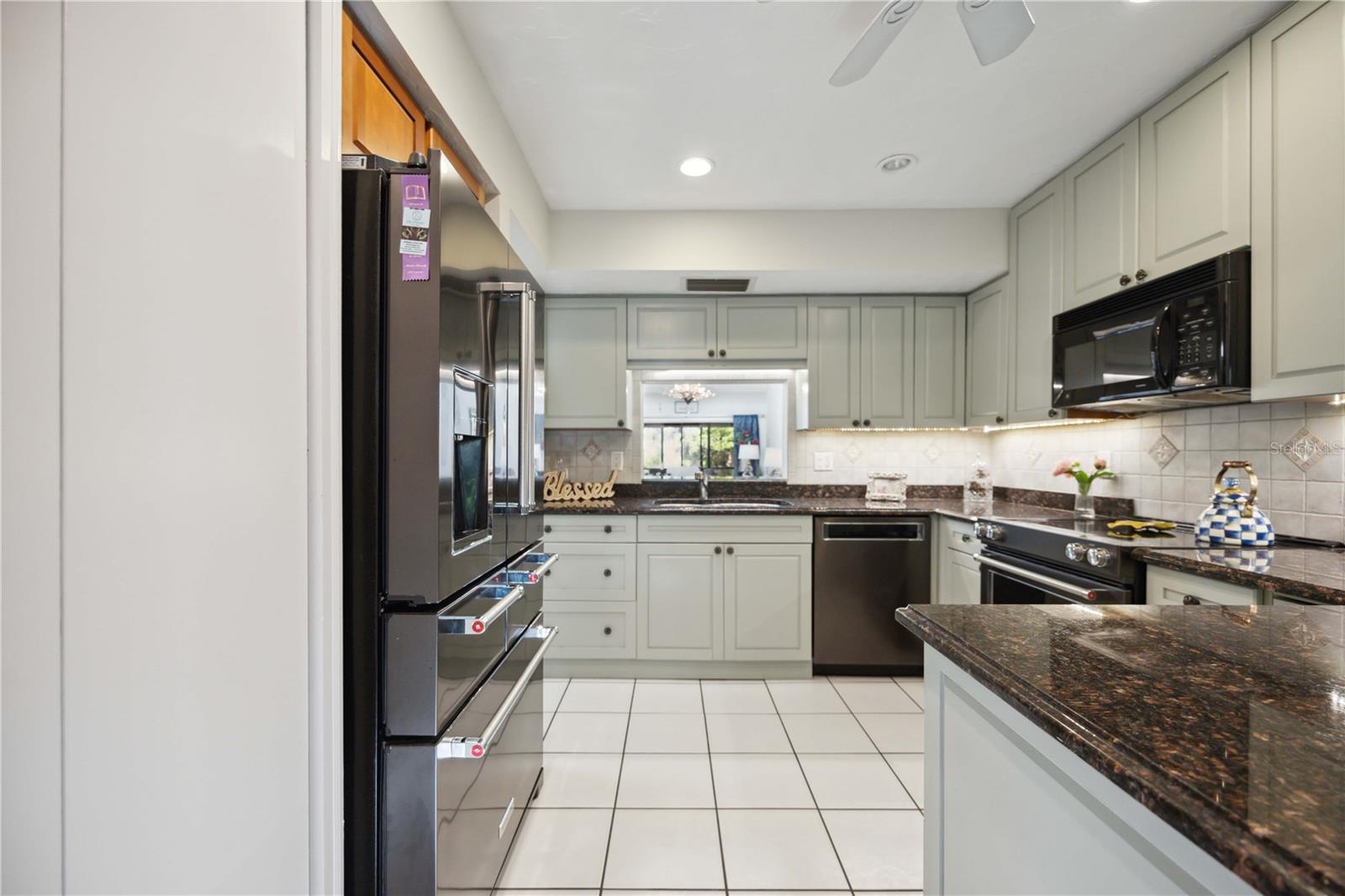 Image 9 of 53 For 2584 Arboretum Circle 20