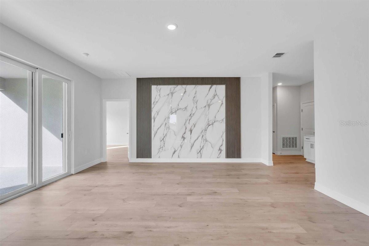 Image 12 of 44 For 17211 Nile Court