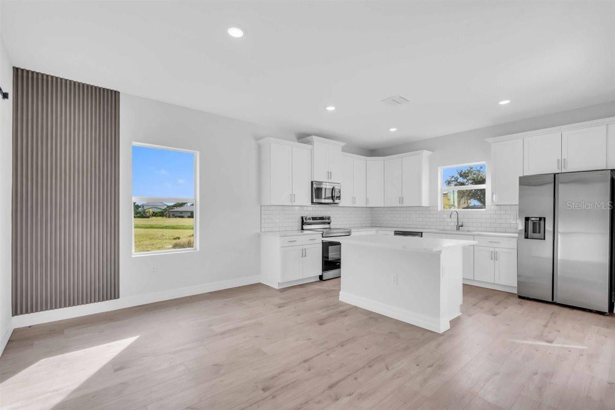 Image 13 of 44 For 17211 Nile Court