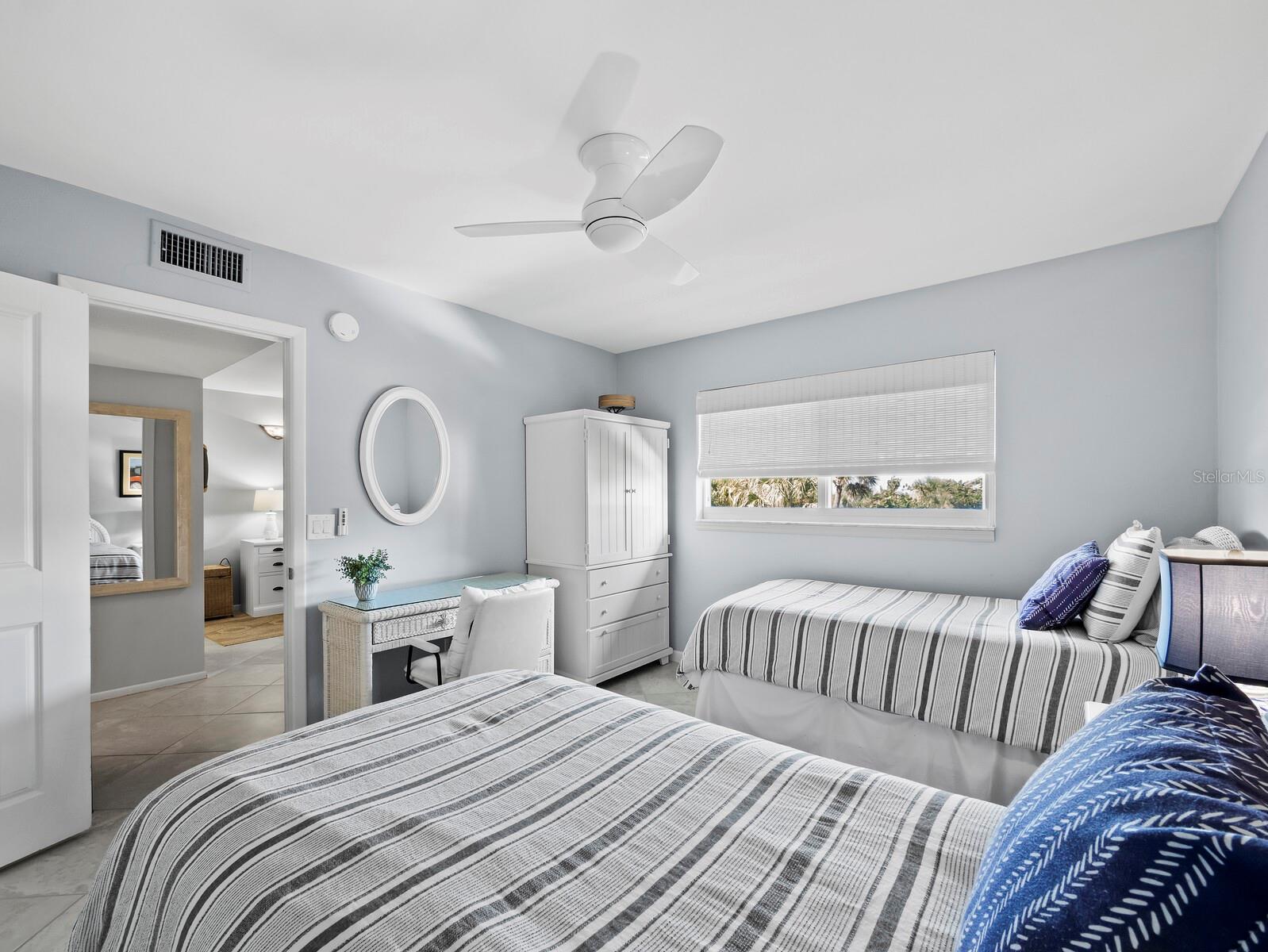 Image 14 of 53 For 7155 Gulf Of Mexico Drive 22