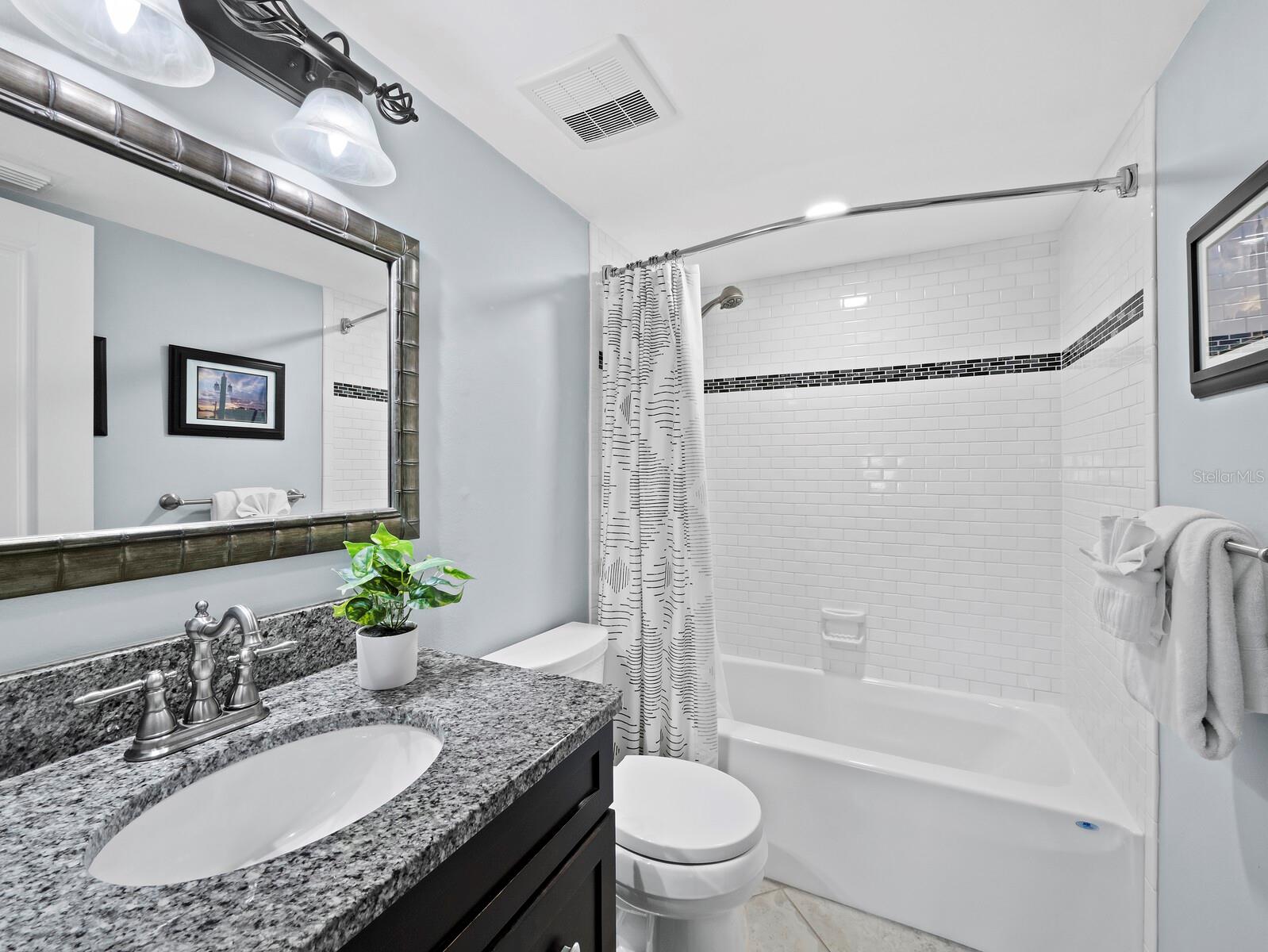 Image 15 of 53 For 7155 Gulf Of Mexico Drive 22