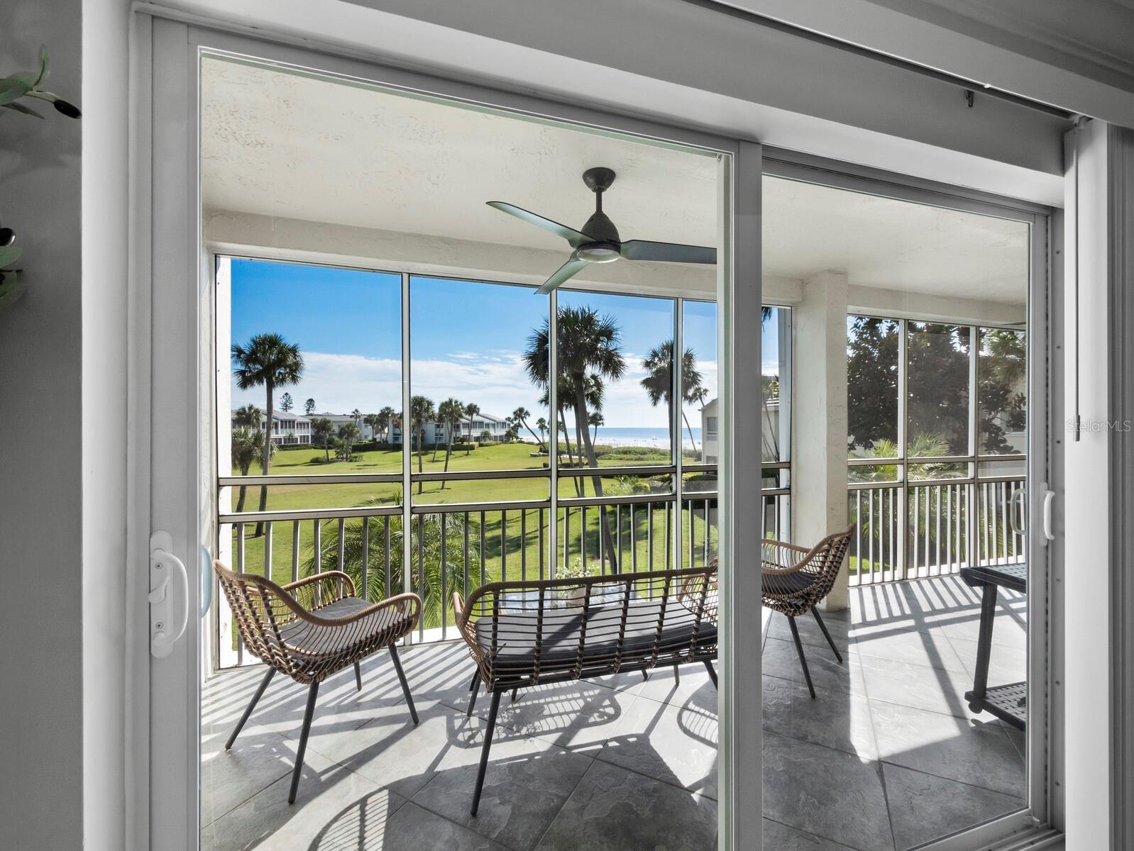 Image 18 of 53 For 7155 Gulf Of Mexico Drive 22