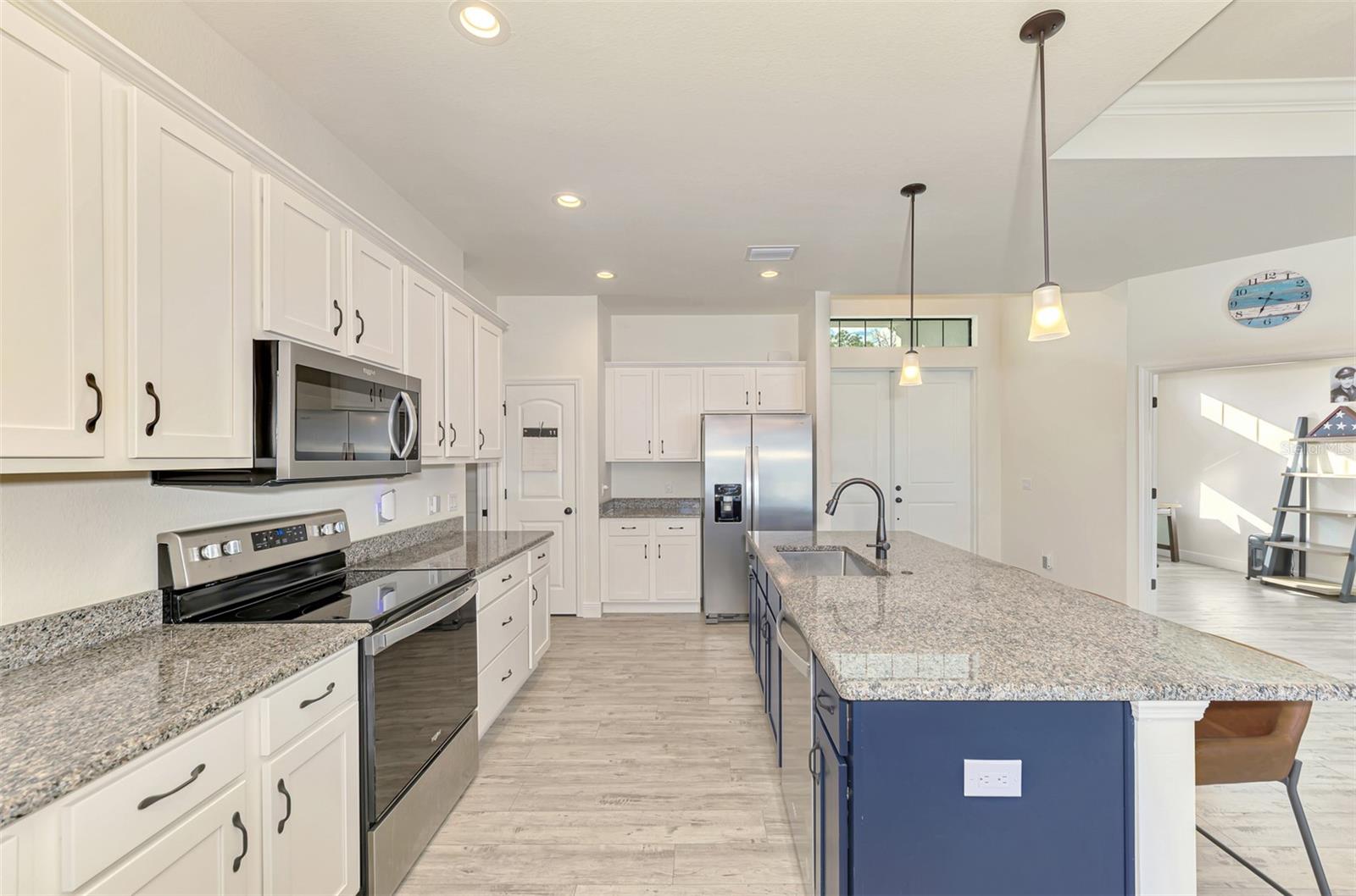 Image 14 of 57 For 2756 Vedado Street