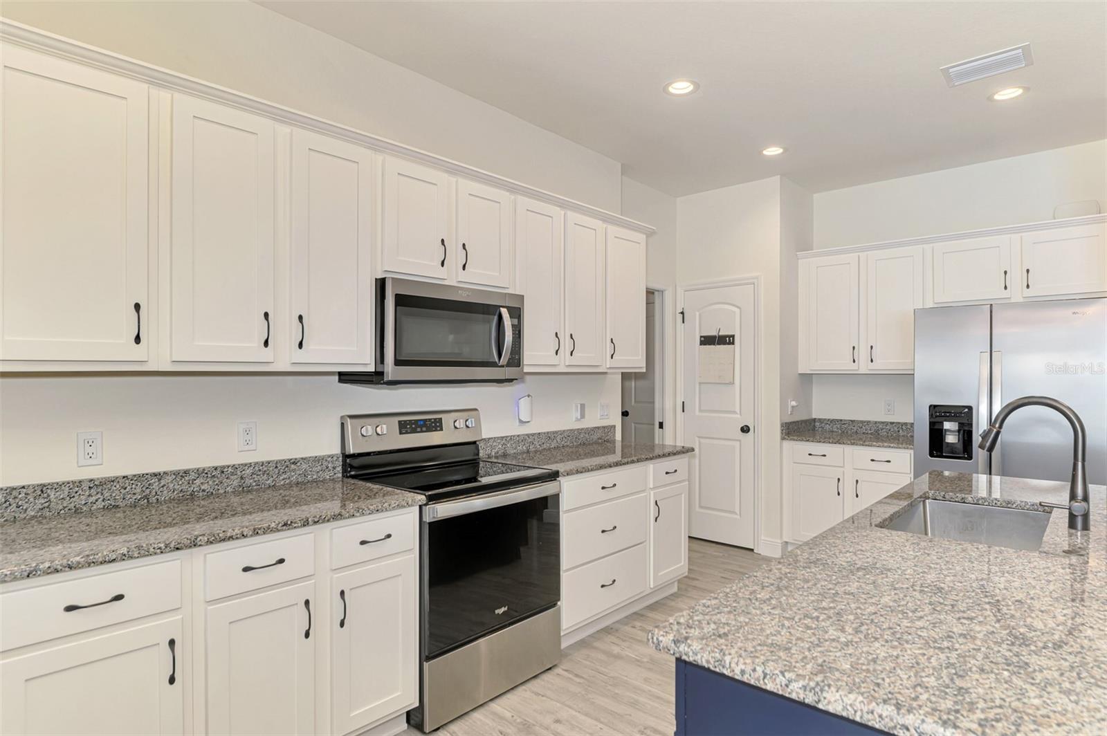 Image 15 of 57 For 2756 Vedado Street