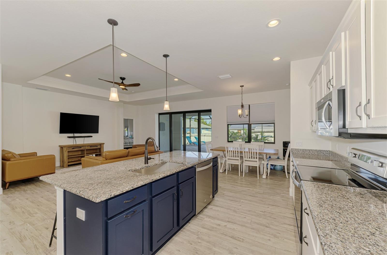 Image 17 of 57 For 2756 Vedado Street