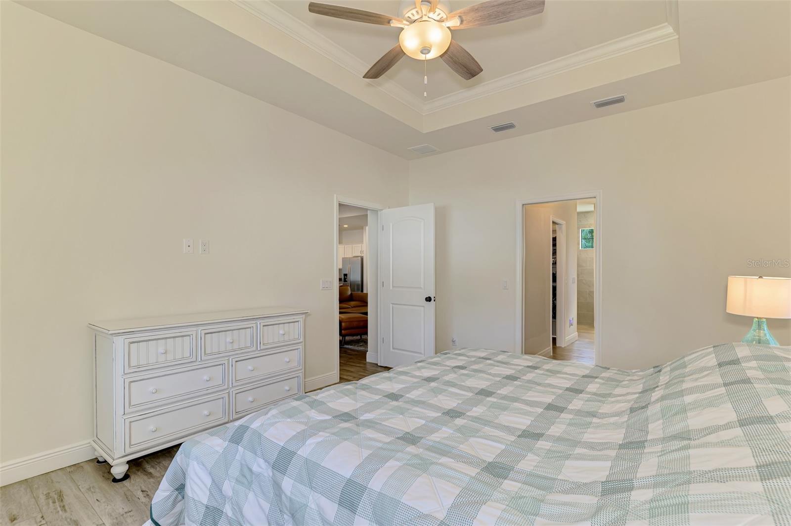 Image 30 of 57 For 2756 Vedado Street