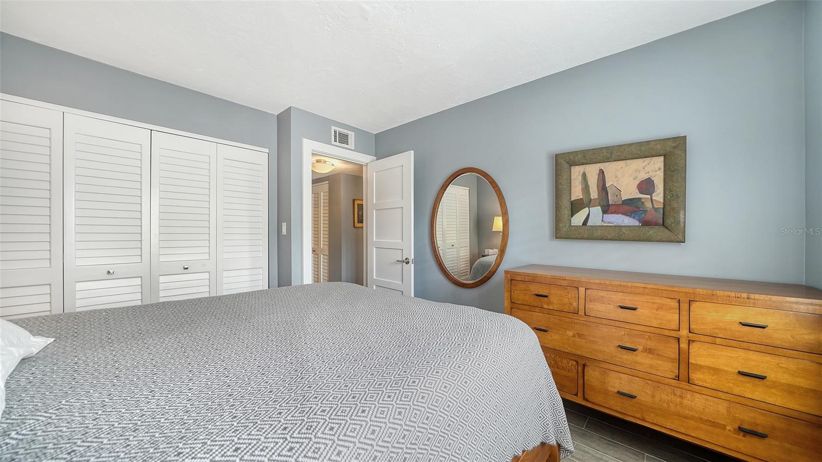 Image 24 of 58 For 1601 Pelican Point Drive Ha212