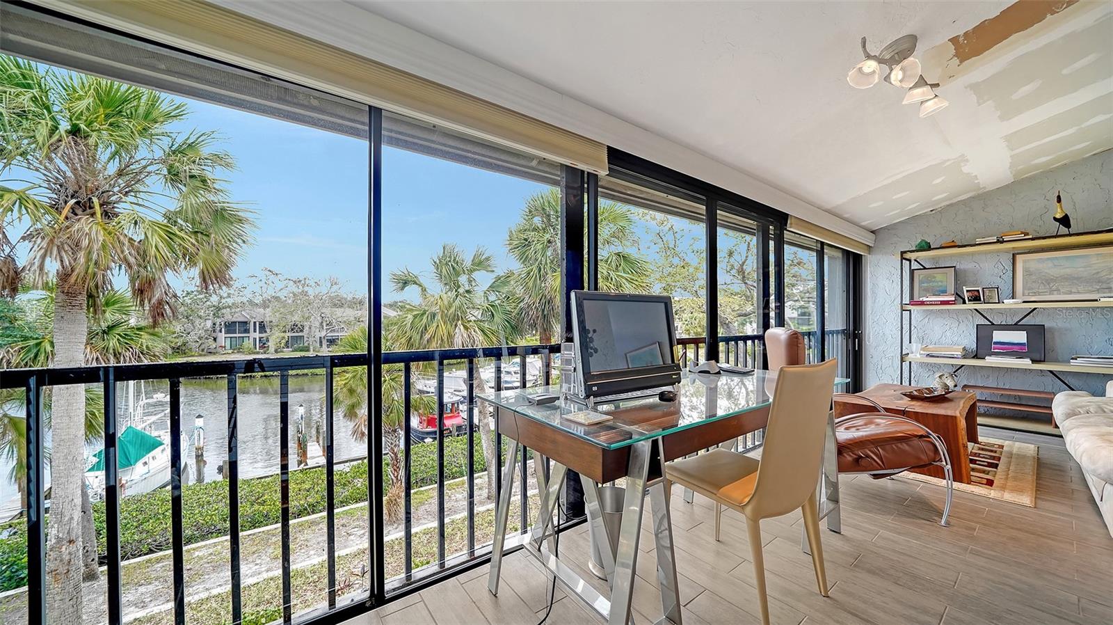 Image 9 of 58 For 1601 Pelican Point Drive Ha212