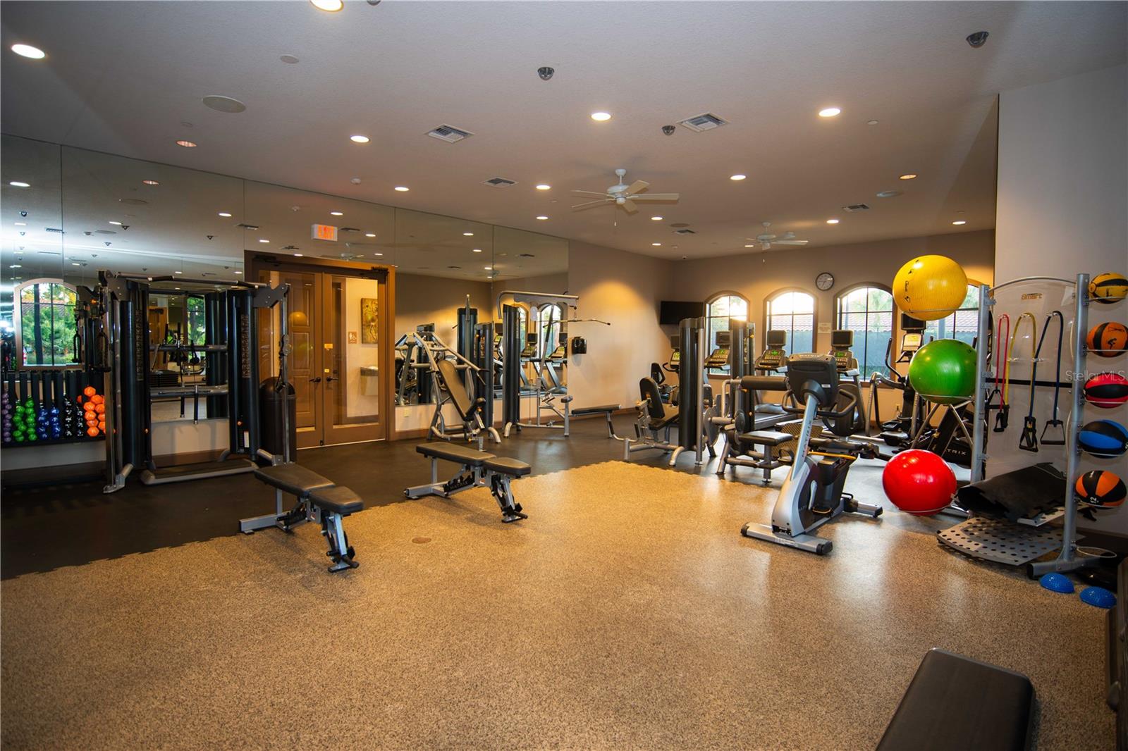 Image 29 of 33 For 5846 Cavano Drive