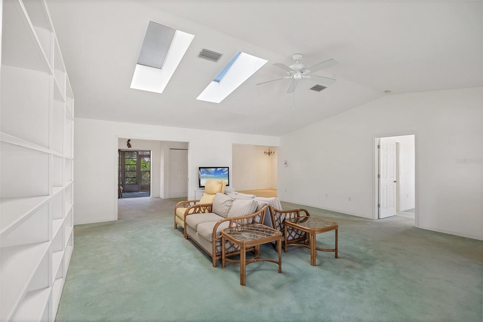 Image 11 of 53 For 650 Chirico Drive