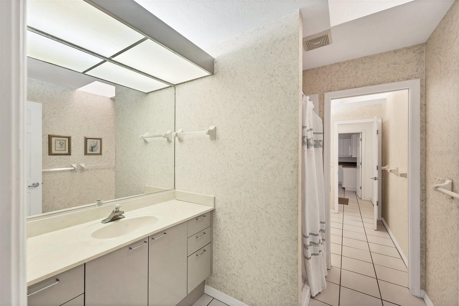 Image 20 of 53 For 650 Chirico Drive